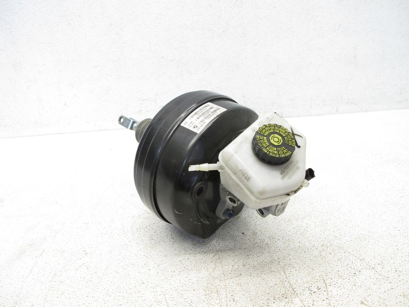 12-16 BMW F30 328i 228i 428i POWER BRAKE BOOSTER SERVO CYLINDER OEM 030524
