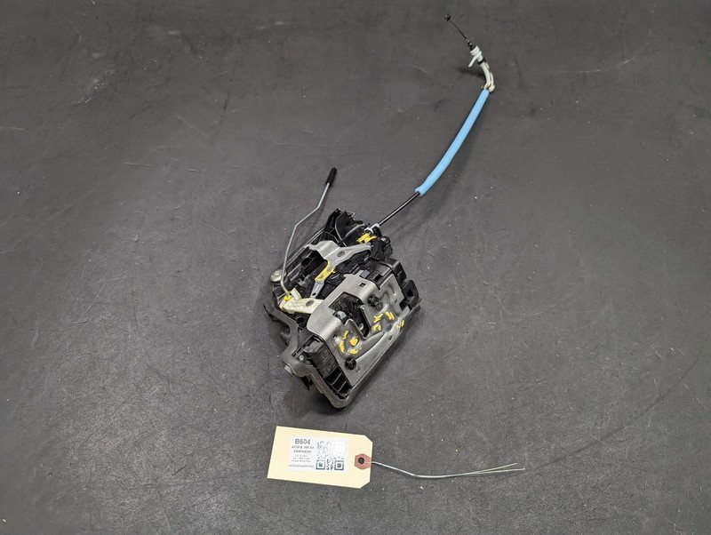 Front Left Door Lock Latch 2018 BMW X6 51217473143 2015 2016 2017 2019