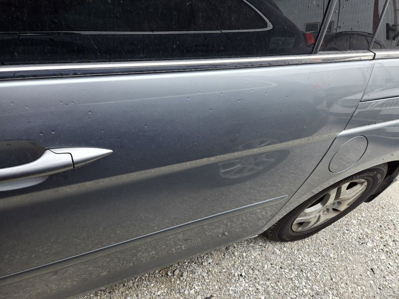 Driver Left Rear Side Door Slider EX Fits 05-07 ODYSSEY 3557321