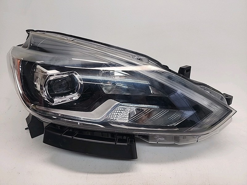 2016 - 2019 NISSAN SENTRA RIGHT LED Headlamp LED OEM Sedan Passenger RH Complete