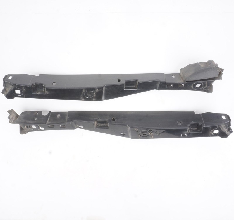 2014 - 2021 BMW i3 Rear Right And Left Quarter Panel Bracket OEM
