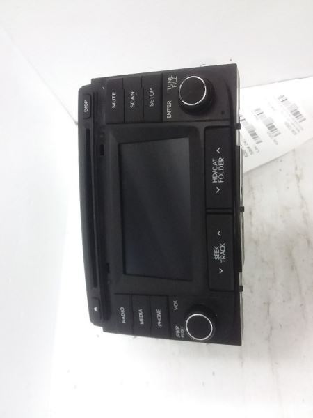 Radio Receiver AM FM CD MP3 Fits 14-15 SONATA 961803Q8004X