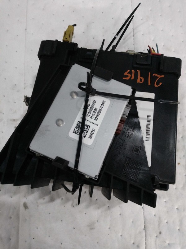 Used Infotainment Display Control Module fits: 2018 Buick Enclave Information-GP