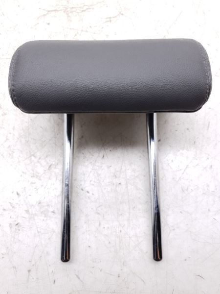 2010 TOYOTA PRIUS IV REAR CENTER MOUNTED LEATHER HEADREST ASSEMBLY