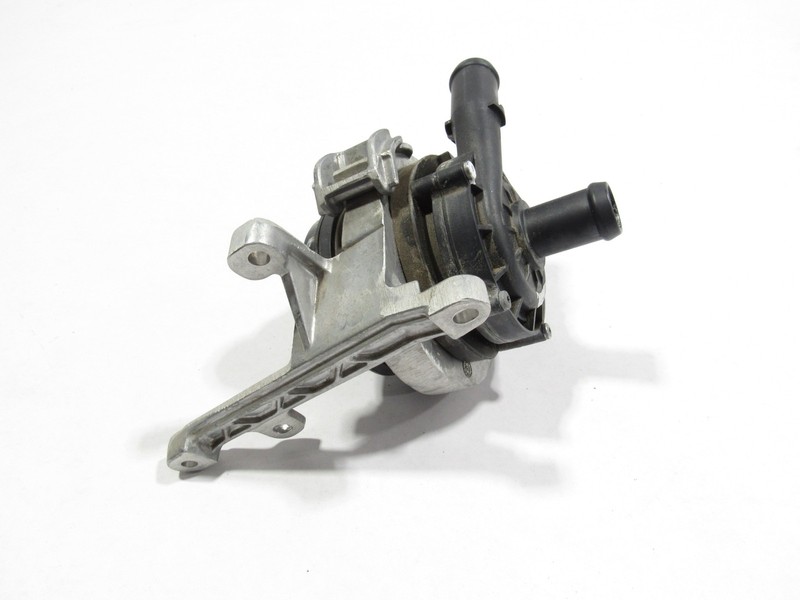 23-25 Polestar 2 2024 Auxiliary Electric Water Coolant Pump Bracket >