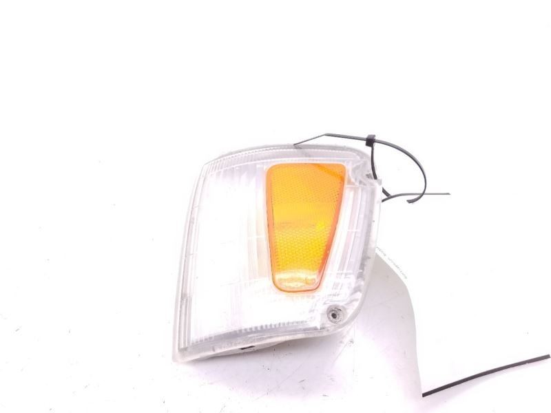 Driver Corner/Park Light Park Lamp-turn Signal Fits 93-98 T100 81620-34010