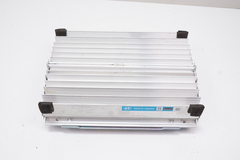 HYUNDAI EQUUS Audio Amplifier AMP OEM 2014 - 2016