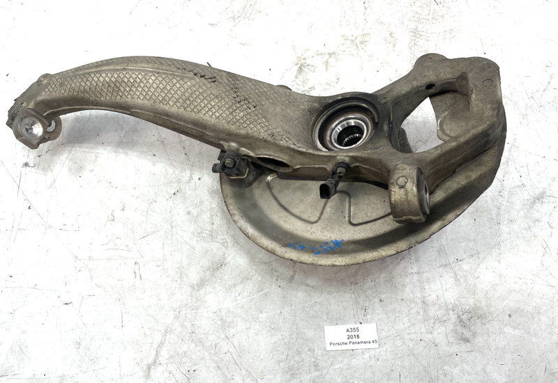 ✅ 17-24 OEM Porsche Panamera 4S 971 AWD Front Left Driver Spindle Knuckle Hub