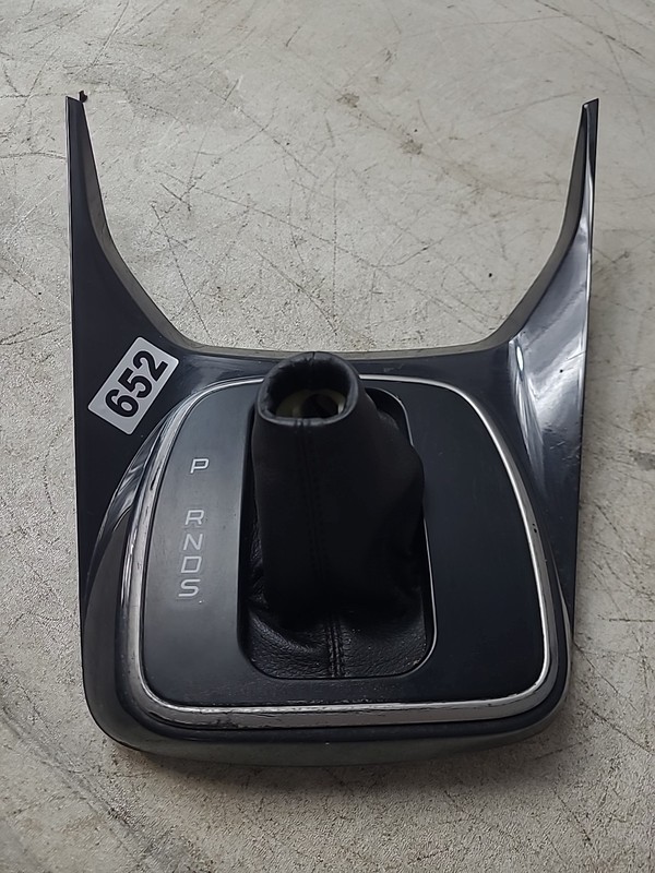 2013-2016 FORD ESCAPE GEAR AUTO SELECTOR SHIFT KNOB SHIFTER BOOT BEZEL TRIM OEM