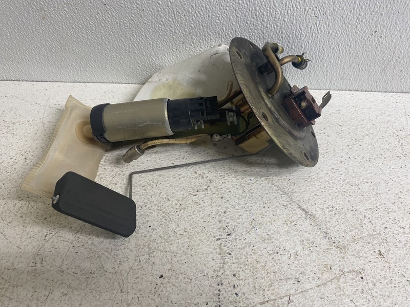 2001-2002 Acura MDX 3.5 Fuel Pump & Sending Unit Bracket