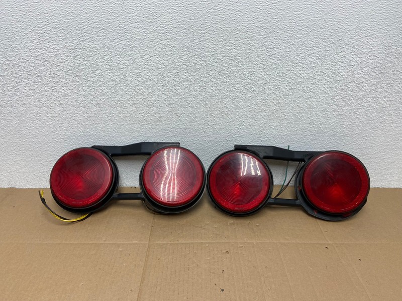 1984-1987 Chevrolet C4 Corvette Left+Right Tail Lights OEM AB8071 LK