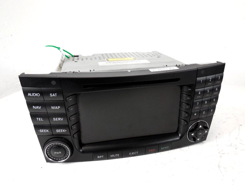 Mercedes-Benz CLS500 AM FM Radio CD Disc Navigation Player Receiver OEM 2006 06