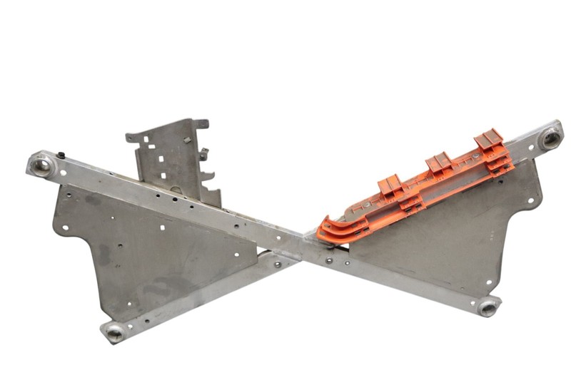 14-21 BMW i3 I01 Rear Body Frame Crossmember Vertical Brace Strut Plate Oem
