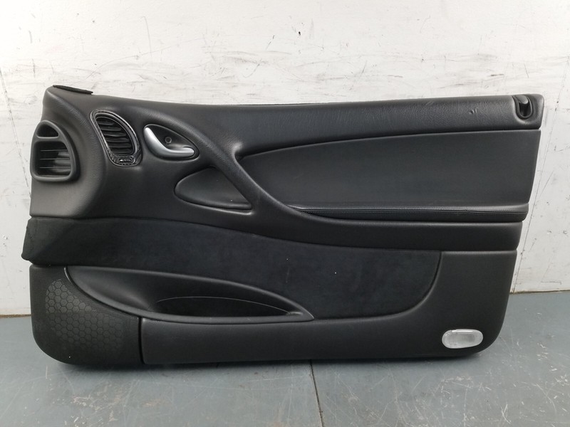 2006 Pontiac GTO Right Passenger Door Panel #6774 D3