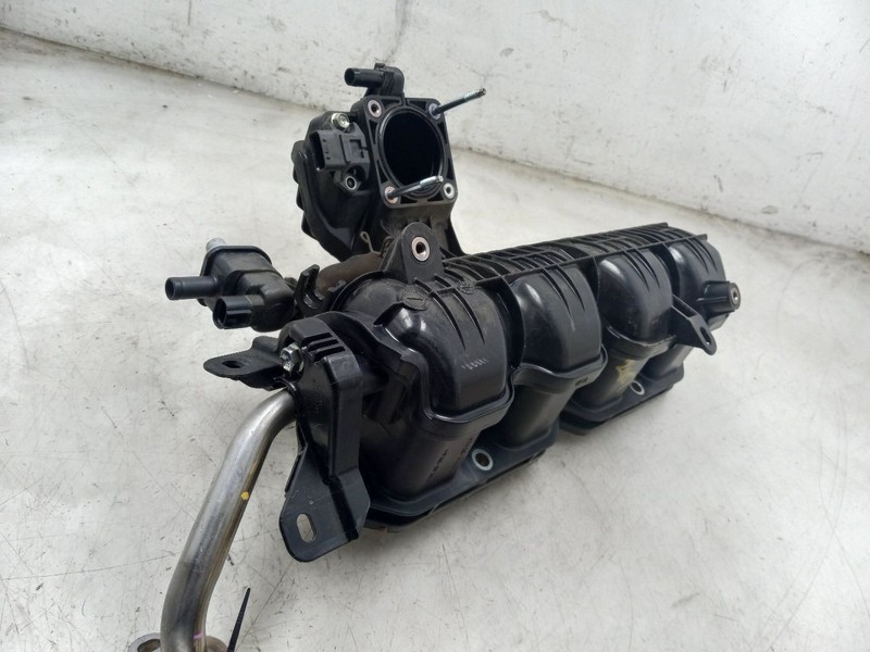 12-15 TOYOTA PRIUS PLUG-IN 1.8L FWD AT INTAKE MANIFOLD