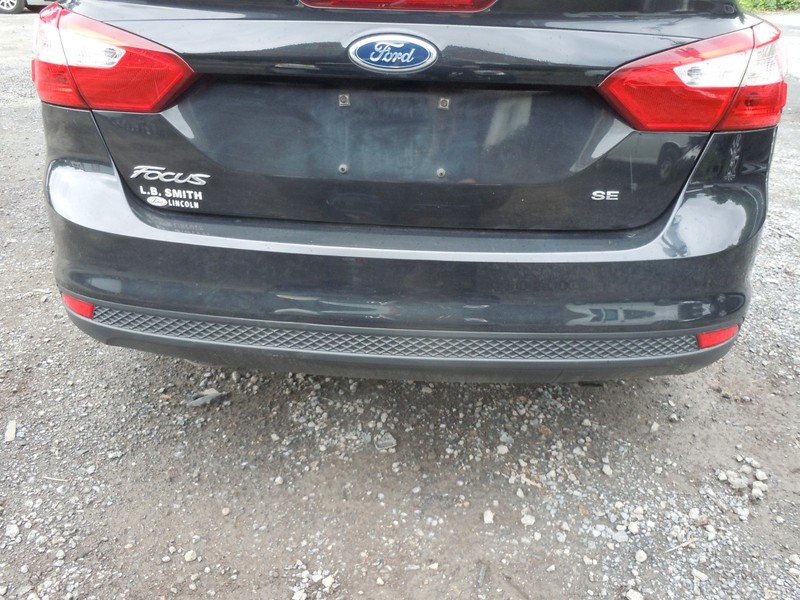 2012-2014 Ford Focus Sedan Rear Bumper Cover W/O Park Assist UH