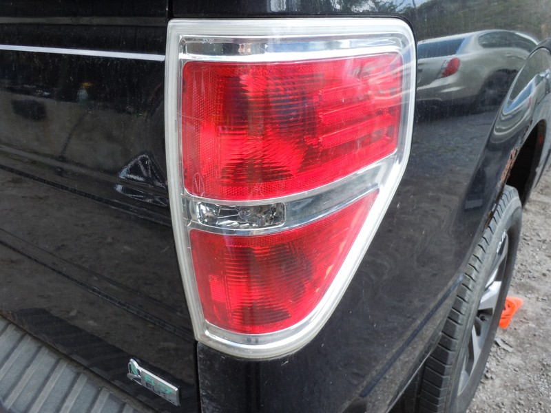 2009-2014 Ford F-150 Styleside Tail Light Lamp Passenger Right RH