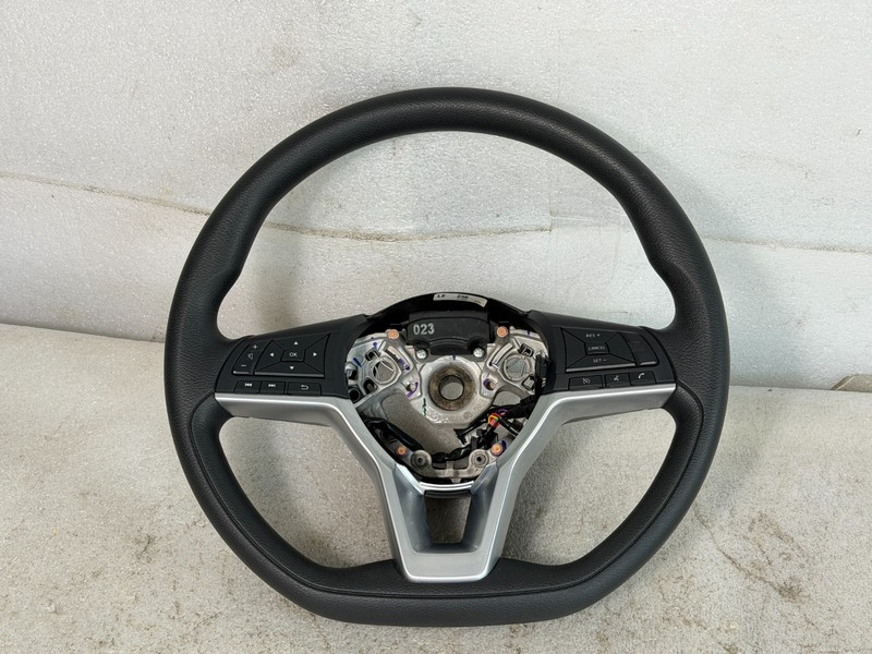 2023 2024 2025 Nissan Altima Steering Wheel w/Controls OEM #025