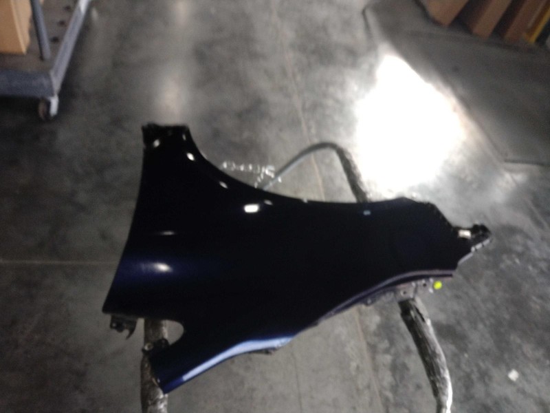 2020 Toyota Corolla Front Left Fender Blue 676188 Used 104K Miles