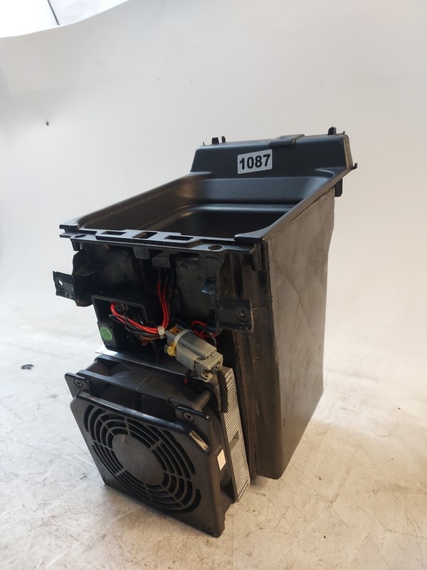 2005-2009 Land Rover LR3 Center Console Cooler Box w/ Phone Option Black OEM