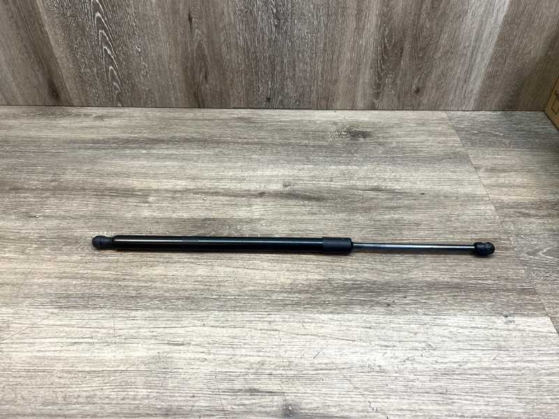 2023 Volkswagen Atlas Liftgate Lift Support ASSY OEM Part# 3CN827550G