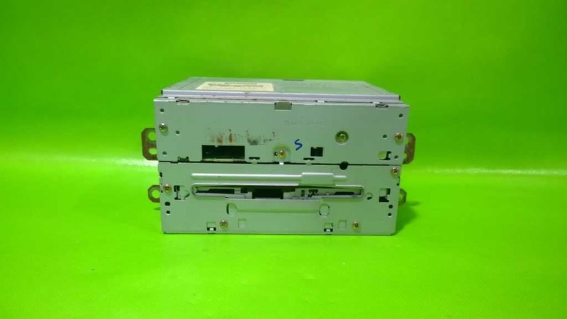 04 05 QX56 ARMADA BOSE FACTORY RADIO RECEIVER 6 DISC OEM 3998-3