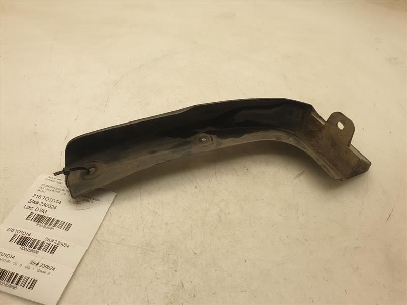 2014 TOYOTA HIGHLANDER LE PASSENGER SIDE FRONT MUD GUARD