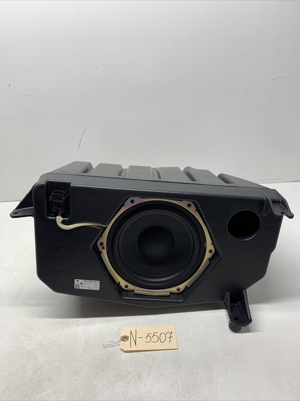 2016-2020 Tesla X MX Subwoofer Bassbox Speaker Woofer 1050085 OEM 5507 M2