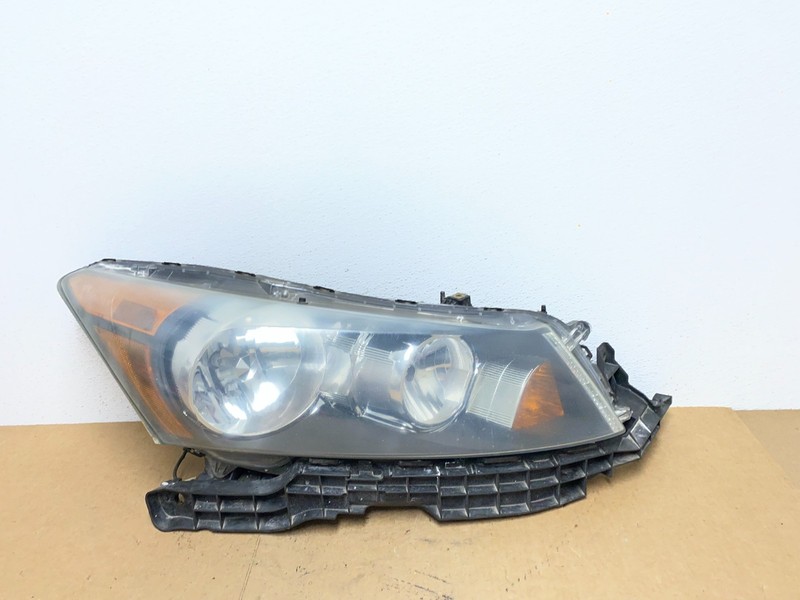 2008 to 2012 Honda Accord Sedan Right Passenger RH Headlight AC3506 DW