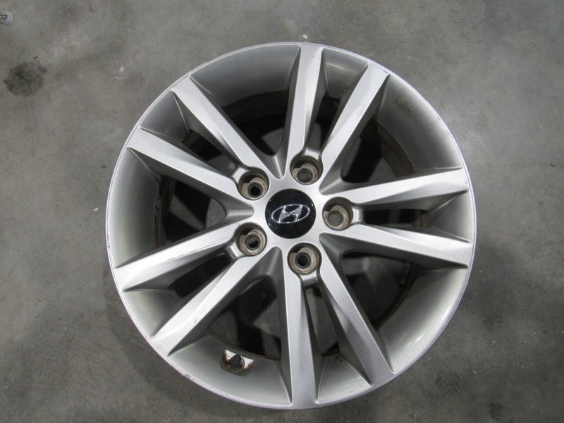 15 16 17 HYUNDAI SONATA WHEEL ( 1 ) 16x6-1/2 (ALLOY)10 SPOKE US BUILT