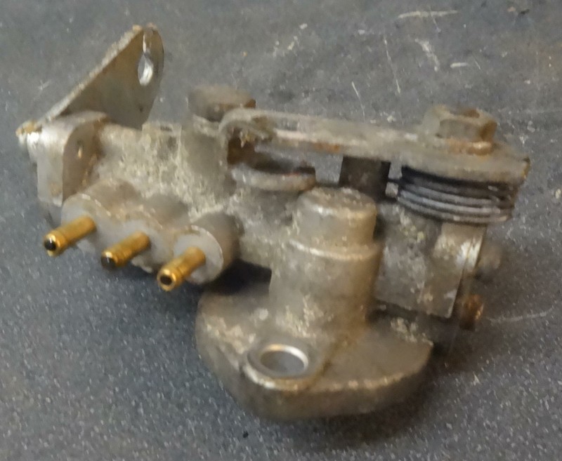 Polaris OEM Oil Pump 2521165 Dragon RMK IQ 800 Switchback Assault