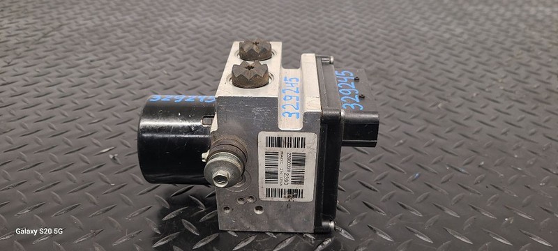 2011 Dodge Ram 1500 ABS Pump & Control Module Assembly OEM 68086586AA