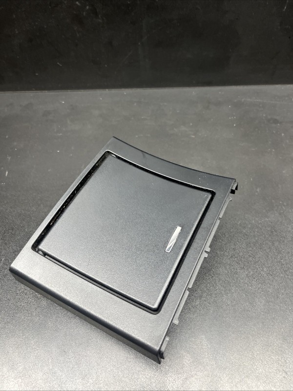 10-16 Mercedes W212 E350 E63 AMG Rear Center Console Ash Tray Compartment OEM