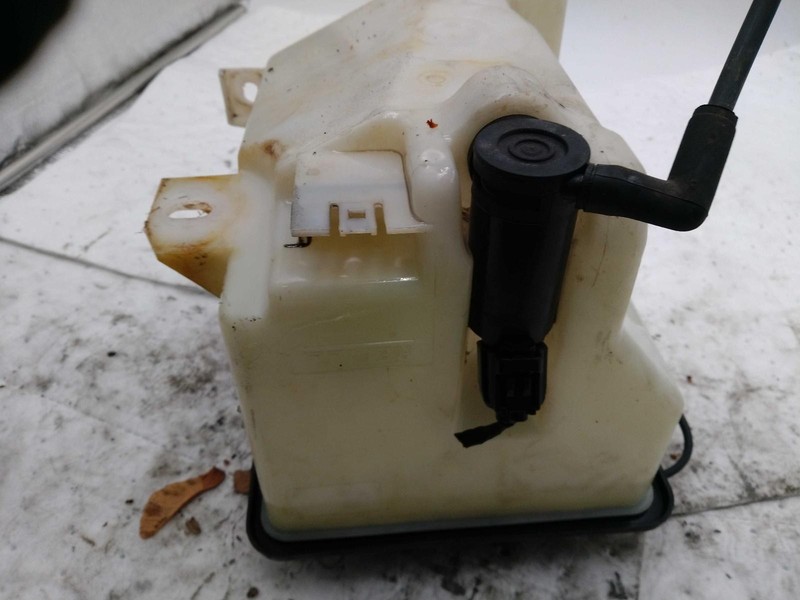 2005 Ford F150 Washer Fluid Reservoir OEM Grey 5.4L 160k Miles NJ25-24559-620194