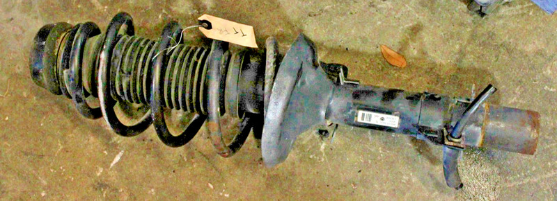 2003-2006 AUDI TT COUPE MK1 1.8L - Front Right Strut Shock / Spring Assembly