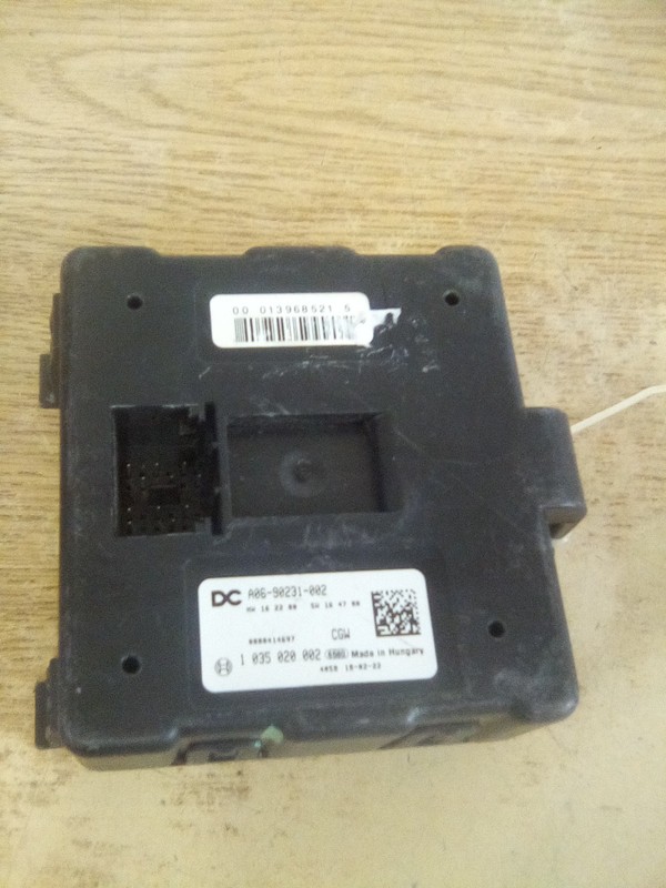 Freightliner Cascadia A06-90231-002 Control Module