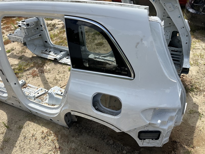 2020 - 2024 MERCEDES GLB200 GLB250 GLB35REAR LEFT QUARTER BODY SHELL PANEL