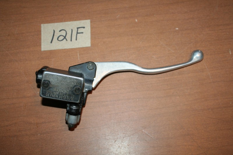 2001 Kawasaki KLF 300 Bayou Front Brake Master Cylinder Lever RightOEM 01 B
