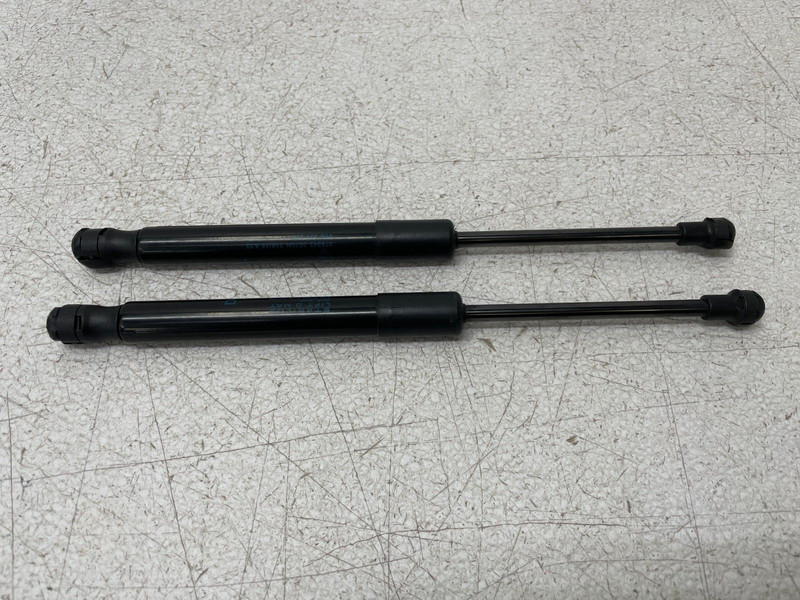 15 16 17 18 Porsche Macan Front Right & Left Hood Shock Strut Set 1372 OEM