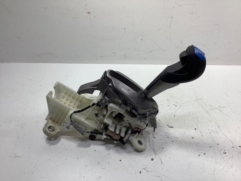 010-014 Honda Insight AUTO Shifter OEM