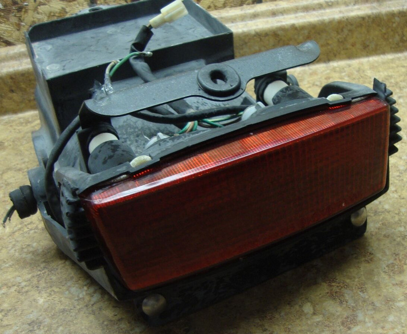 1990 Honda CBR600 F CBR 600 600F CBR600F Rear Tail Brake Light Fender Back E10