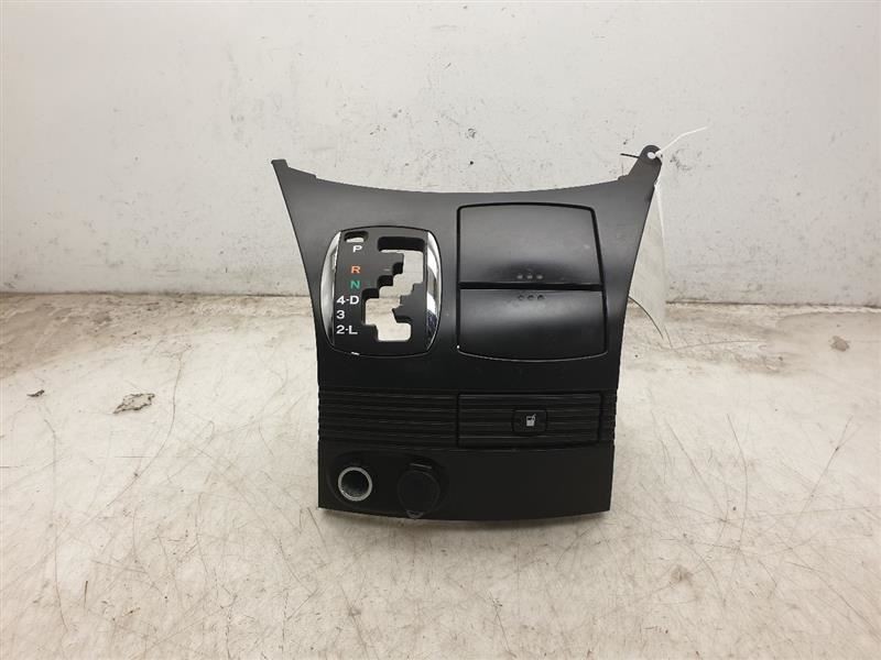 2007 TOYOTA SIENNA LE SHIFTER BEZEL