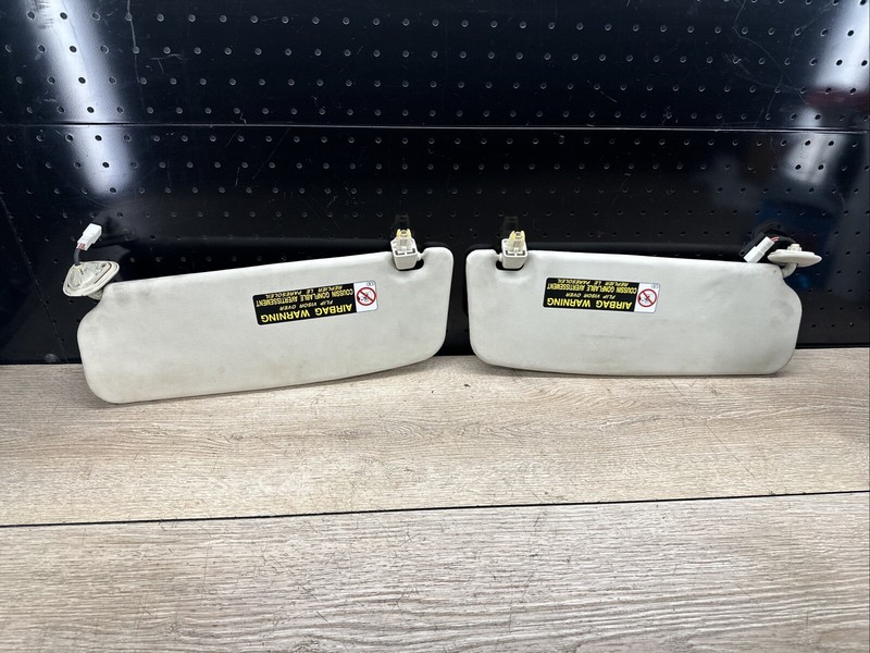 2002-2010 LEXUS SC430 Z40 CONVERTIBLE LEFT & RIGHT SUN VISORS SHADE OEM