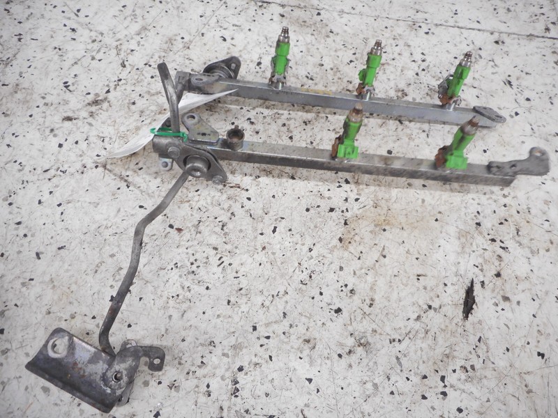 2009-2012 Infiniti FX35 3.5L Fuel Injection Rail W/ Injectors OEM EX35 G35 Q70