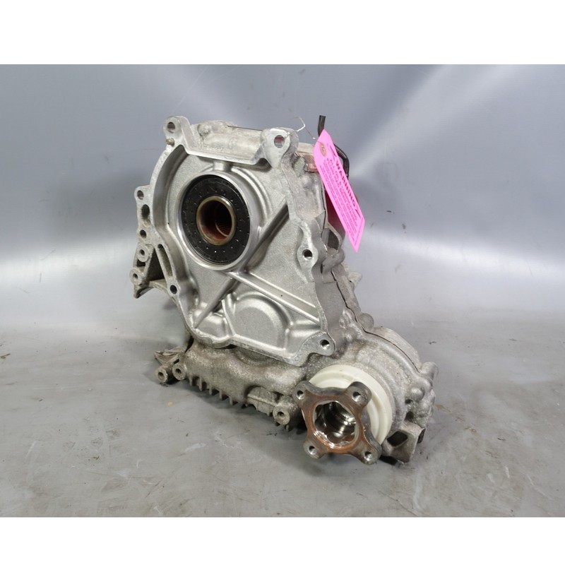 Damaged 2013-2020 BMW F36 4-Series F10 F13 F34 xDrive AWD Transfer Case Aux OEM