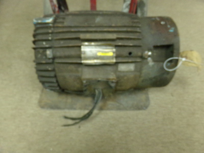 AC Delco 5 HP Motor 1775 RPM 400V 6.2A 200208ZA