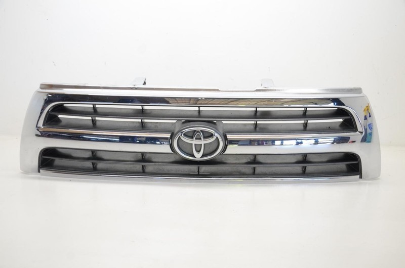 99-00 Toyota 4Runner 4WD Upper Chrome Grille 5310035710
