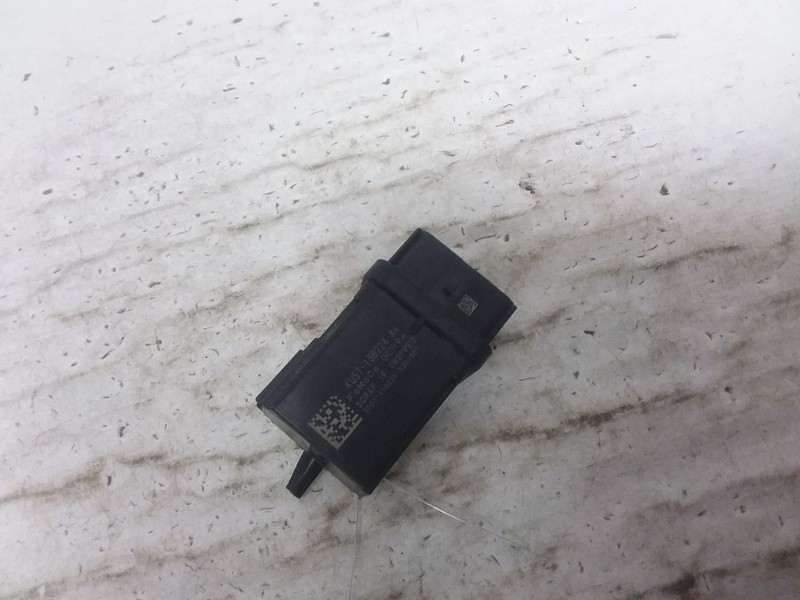 Fuse Box Control Computer Module 2020 Lincoln Nautilus KU5T-136B224-AA