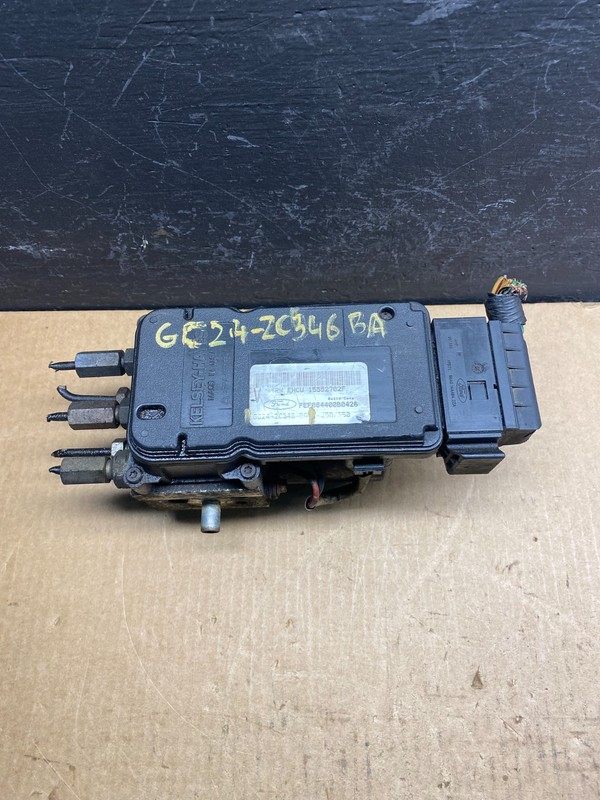 2006 2007 Ford E250 E350 Anti-Lock ABS Antilock Brake Pump AC7013 DG