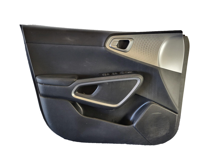Used Oem Kia Left Driver Front Door Trim Panel for 2020-2022 Soul